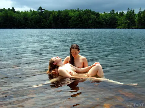 Thick European Lesbians Finger and Lick Each Other Outdoors – photo 19 of 21