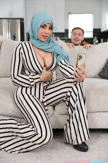 Lilly Hall – Thick Arab Brunette with Big Natural Tits Gets Fucked and Licked