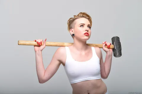 Miley May: Short-Haired Blonde in Panties Uses a Dildo on Herself – photo 10 of 15
