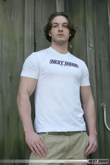 Thick Tattooed Man Shows Off His Muscles and Small Cock