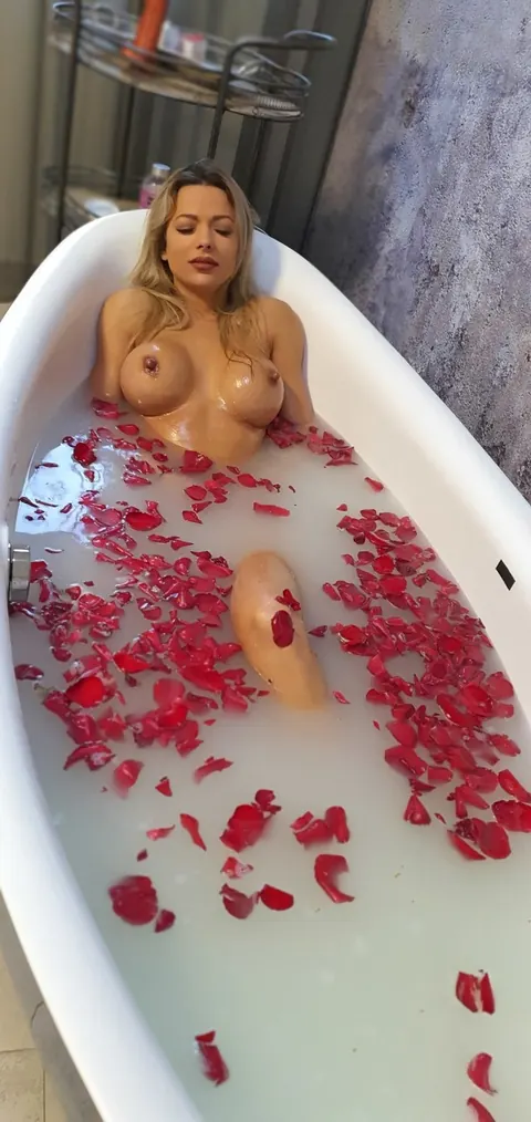 Shalina Divine: Slim Brunette MILF with Big Fake Tits Fucks a Dildo in the Bathroom – photo 1 of 15