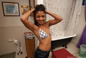 Neela Sky – Slim Latina Brunette Strips Out of Her Bikini to Spread Her Hairy Pussy