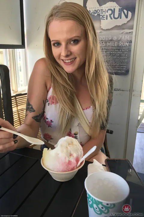Paris White: Petite Blonde Poses in a Bikini and Panties Before Going Nude – photo 15 of 21