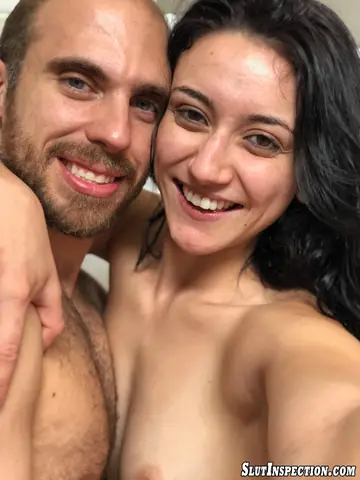 Mandy Muse – Brunette PAWG Amateur Takes Anal Doggy Style in Selfie