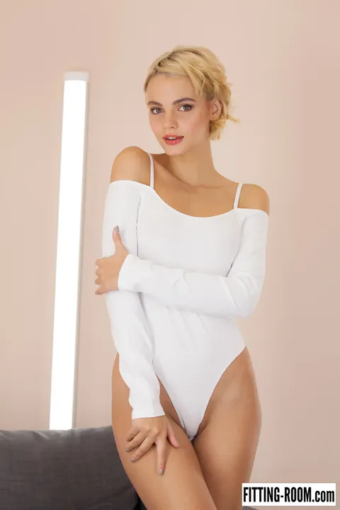 Lilit Ariel: Tall European Blonde Strips Out of Her Bikini and Bodysuit to Masturbate – photo 1 of 16