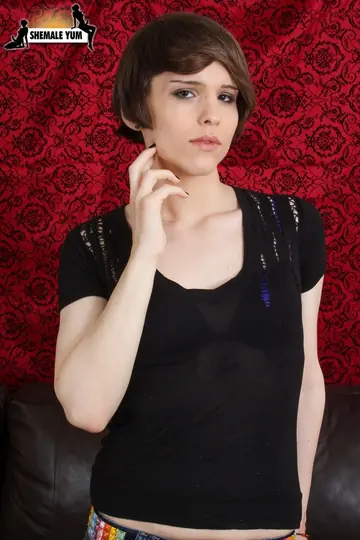 Trans Woman Makes Out with Her Male Partner