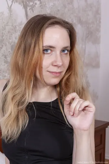 Isabel Stern – Blonde Spreads Her Very Hairy Pussy