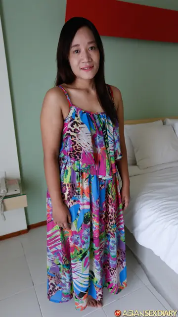 Curvy Asian MILF in Panties Takes Anal Doggy for a Creampie