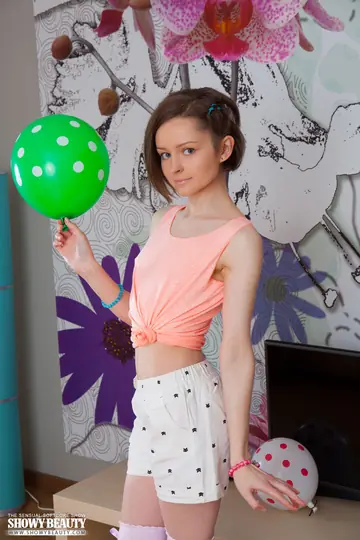 Skinny Woman Pulls Down Her Panties and Spreads Her Legs in Socks