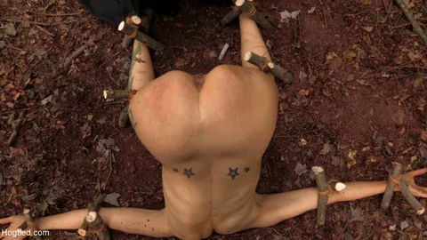 Cherry Torn: Tall Redhead and Petite Blonde Get Hogtied and Kiss – photo 18 of 21