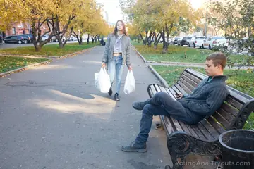 Kecy Hill – Brunette with Natural Tits Takes Anal and Cum on Her Ass in Public