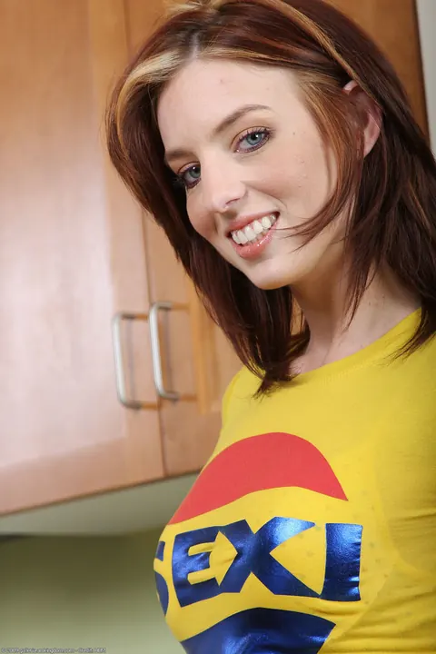 Riley Shy: Petite Slim MILF Undresses and Poses Nude for the Camera – photo 4 of 21