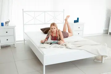 Woman in a Skirt Gives a Deepthroat Blowjob Then Gets Fucked Doggy Style