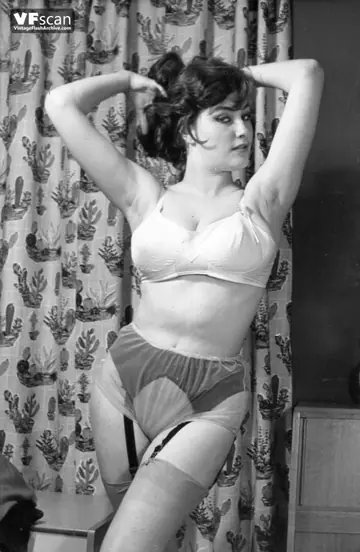 Vintage Hairy MILF Spreads Her Pussy in Lingerie and Stockings