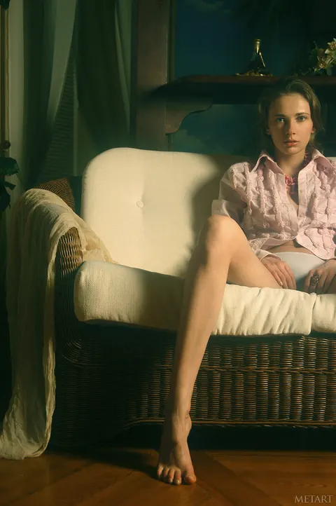 Slim Blonde Poses in Her Panties – photo 5 of 21