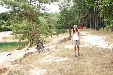 Woman Strips Outdoors and Fingers Her Pussy in the Open Air