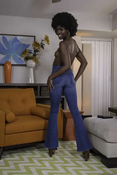 Ana Foxxx: Tall Ebony Brunette Strips and Spreads Her Black Butt – photo 9 of 20