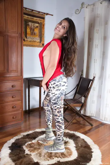 Camille S – Thick Brunette Undresses and Spreads Her Hairy Bush