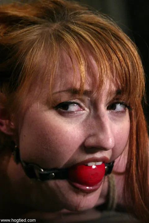 Kendra James: Slim Redhead MILF Bound and Restrained on the Floor – photo 15 of 21