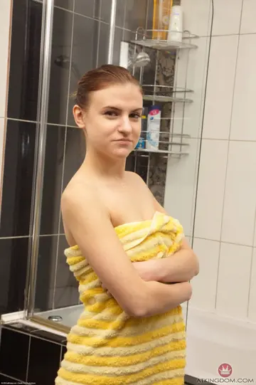 Mila Lee – Russian Redhead Shows Her Hairy Pussy Nude