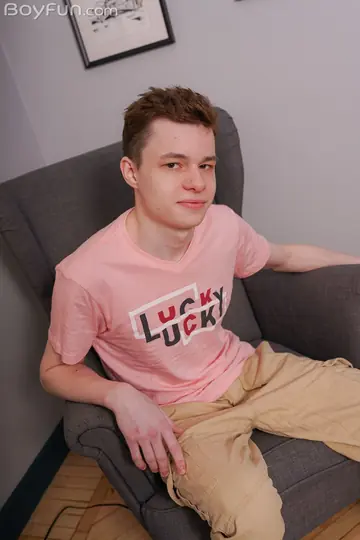 Man Fingers His Ass and Strokes Until He Cums