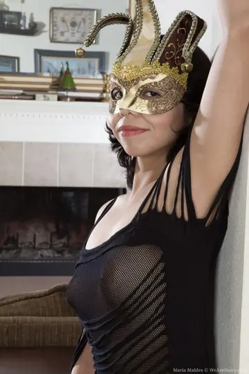 Maria Maldes – Hairy Latina in Black Panties Pulls Fabric Aside and Spreads Her Pussy