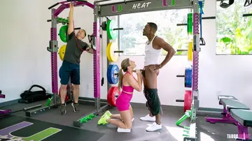 Cory Chase – British Blonde MILF in Shorts Takes Anal and Double Penetration