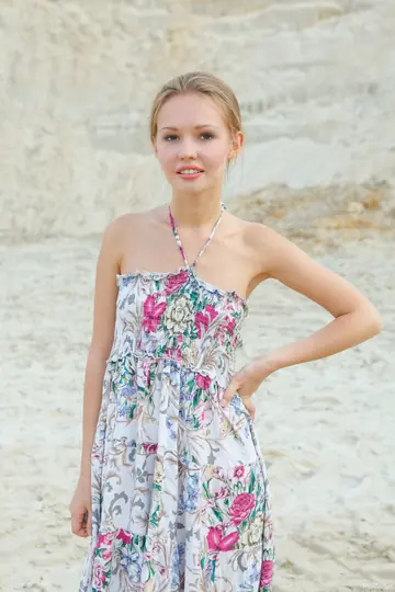 Virginia Sun – Skinny Russian Brunette in a Skirt Spreads Her Pussy Outdoors
