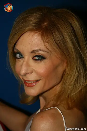 Nina Hartley – Busty Blonde MILF Sucks BBC and Has Interracial Sex