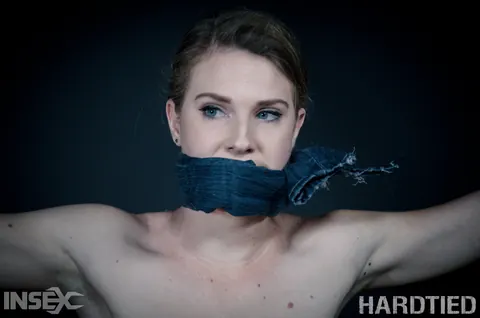 Ashley Lane: PAWG Redhead Spreads and Endures Bondage in the Forest – photo 6 of 14