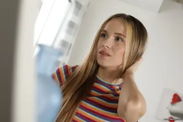 Nela Decker – Brunette PAWG Fingers and Toys Her Trimmed Pussy