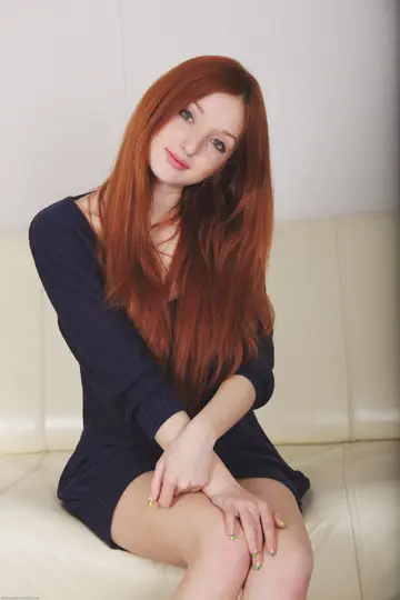 Michelle H – Redhead Lifts Her Skirt and Spreads Her Pussy Wide