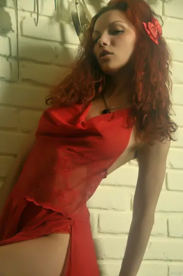 Monika E – Tall Redhead with Big Natural Tits Stands Nude and Shows Her Body