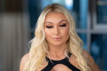 Natalia Starr – Polish Blonde with Big Tits Takes Anal and Uses a Dildo