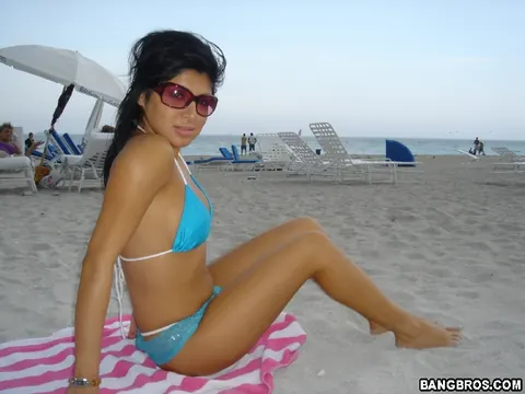 Sativa Rose: Petite Mexican MILF in a Bikini Rides Him and Takes a Facial – photo 3 of 20