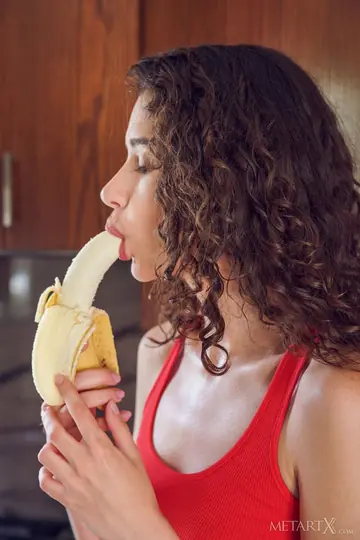 Brunette PAWG Strips Out of Her Panties After Eating a Banana