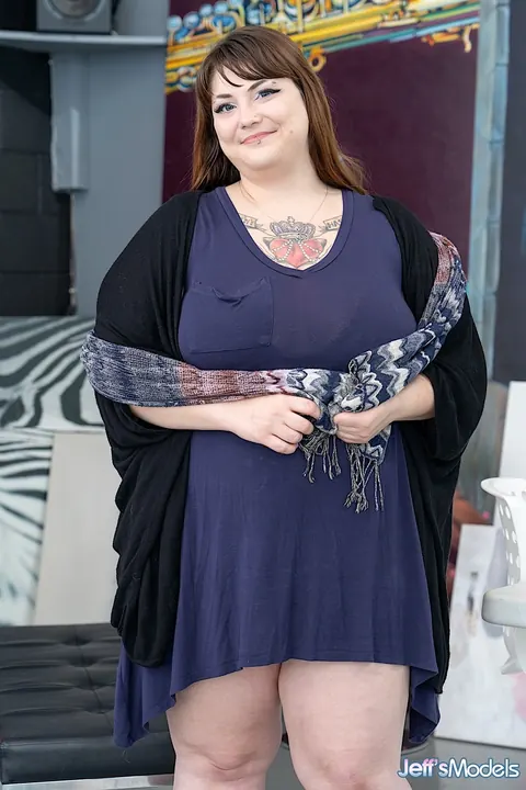Chelsea Dagger: BBW Redhead Gets Fucked and Spreads Wide – photo 11 of 21