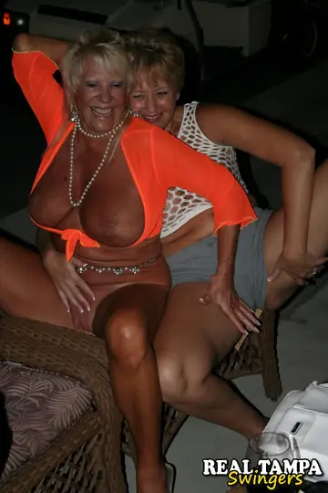 Tracy Lick – Tall Blonde MILF with Big Tits Joins Group and Spreads Her Pussy