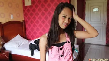 Slim Filipina Brunette Takes a Cumshot After Sex