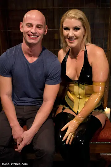 Ashley Edmonds – Blonde MILF Dominates Her Slave with a Strap-On and Bondage