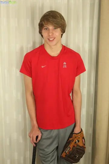 Slim Twink Strips Nude, Flaunts His Tight Ass and Masturbates