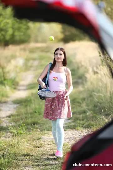 Taylor Krystal – Ukrainian Brunette in Glasses Gets Fingered and Fucked Anally in the Car