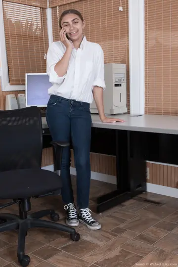 Hairy Woman Exposes Her Tits and Spreads in the Office