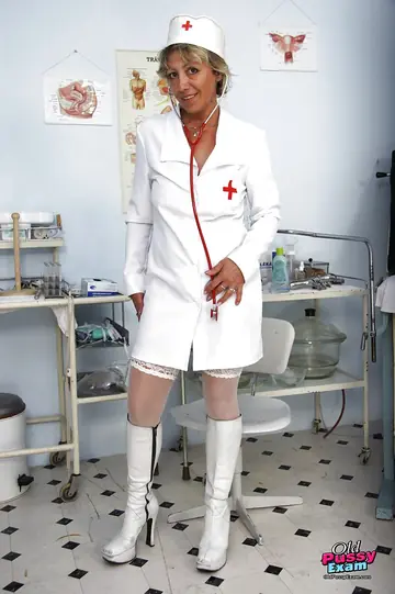 Miluse Havelova – Blonde MILF in a Nurse Uniform Masturbates with a Dildo