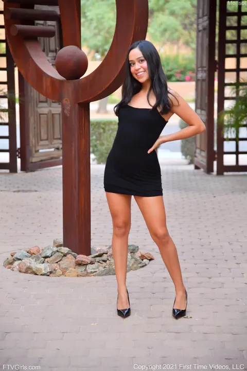 Dania Vega: Slim Latina Brunette Lifts Her Dress and Spreads Outdoors – photo 1 of 20