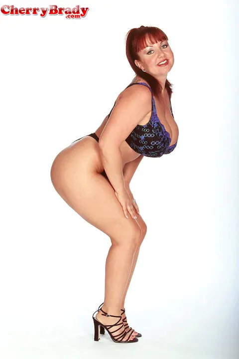 Cherry Brady: Curvy Redhead MILF Oils Her Big Tits and Uses a Dildo – photo 2 of 20
