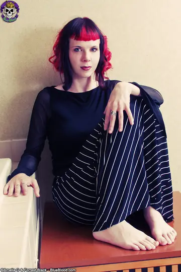 Thick Redhead MILF Climbs on the Table and Spreads Her Ass