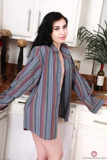 Aliza Haze – Brunette with Small Natural Tits Has Interracial Sex