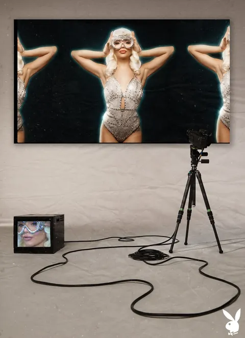Elsa Jean: Blonde with Small Enhanced Tits Poses in Lingerie – photo 14 of 14