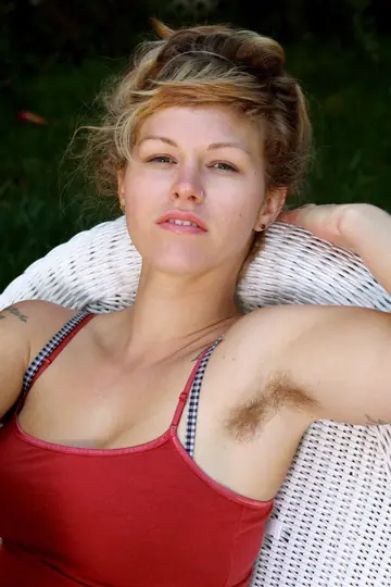 Thick Woman Strips Out of Her Lingerie and Fingers Her Hairy Pussy Outdoors